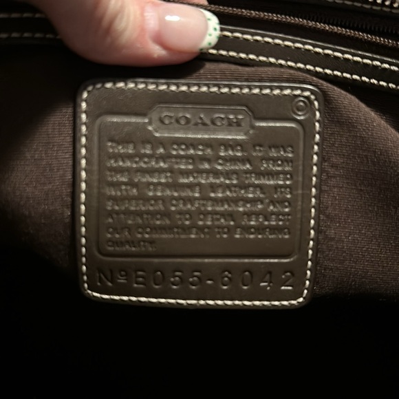 Coach shoulder bag - Picture 4 of 7